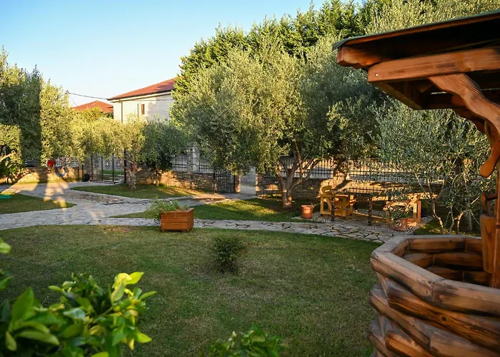 Airport Comfort Nest Pansiyon Kamez